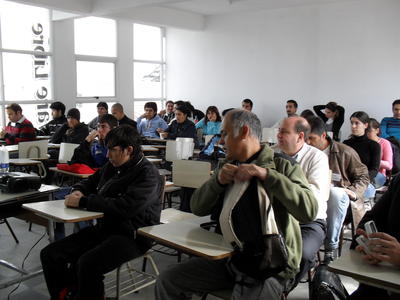 FLISoL_2010_(G_Catan)-Conference_room.jpg