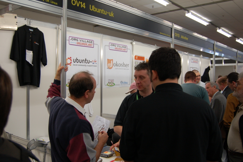 linuxworld5.jpg